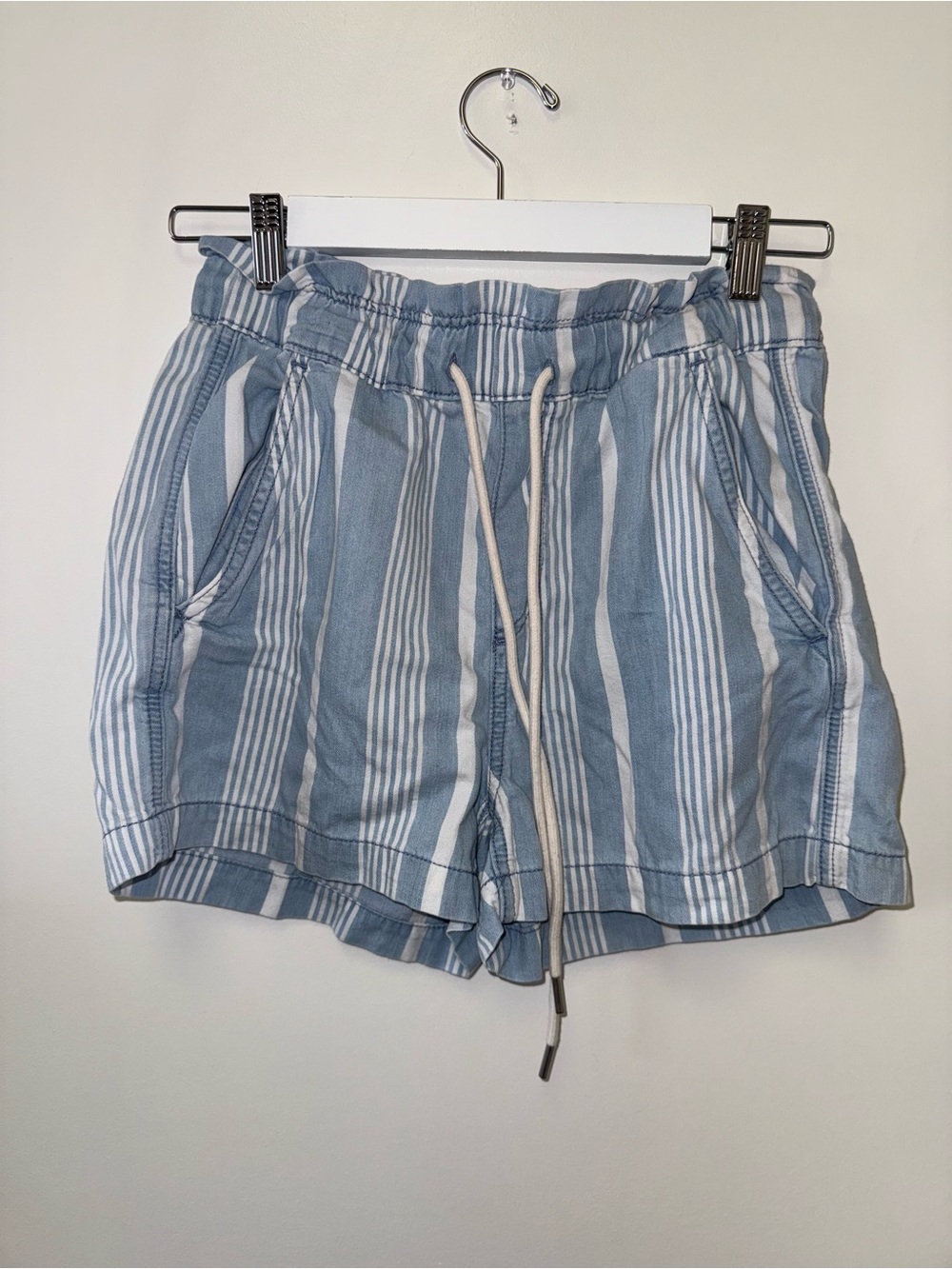 LOFT (XS) Blue and White Striped Drawstring Shorts